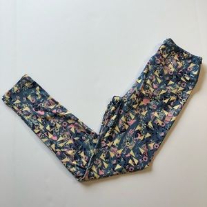 Floral and Triangle LulaRoe One Size Leggings